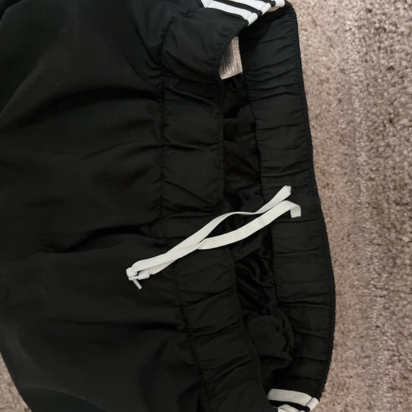 Adidas running shorts - Picture 3 of 3